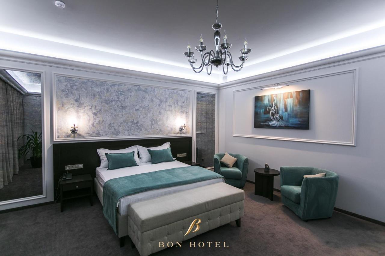 Bon Hotel Dnepropetrovsk Exterior foto