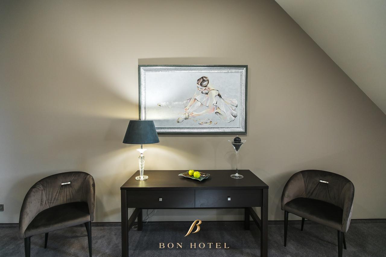 Bon Hotel Dnepropetrovsk Exterior foto