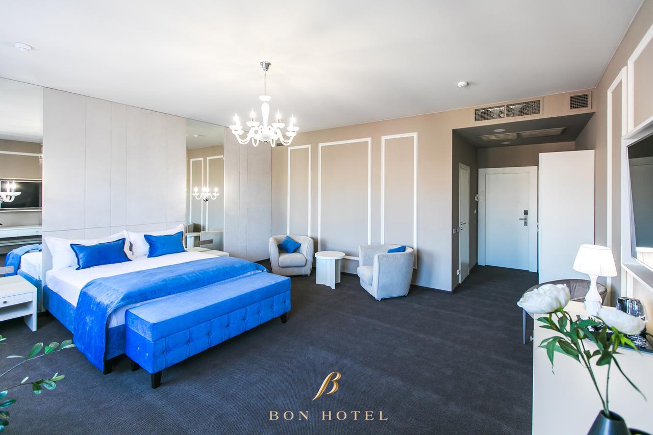 Bon Hotel Dnepropetrovsk Exterior foto